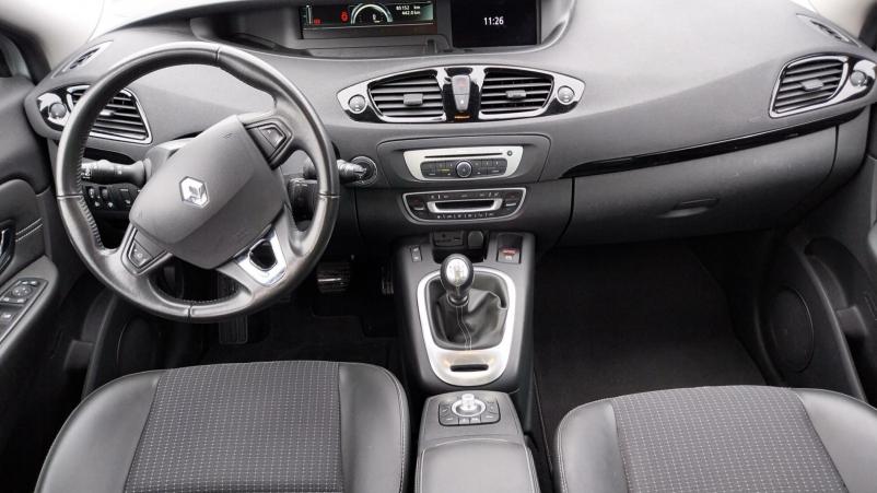 Vente en ligne Renault Grand Scenic 3 Grand Scénic dCi 130 Energy au prix de 13 600 €