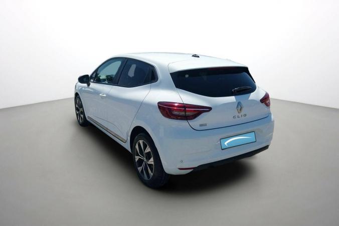 Vente en ligne Renault Clio 5 Clio TCe 90 au prix de 15 700 €