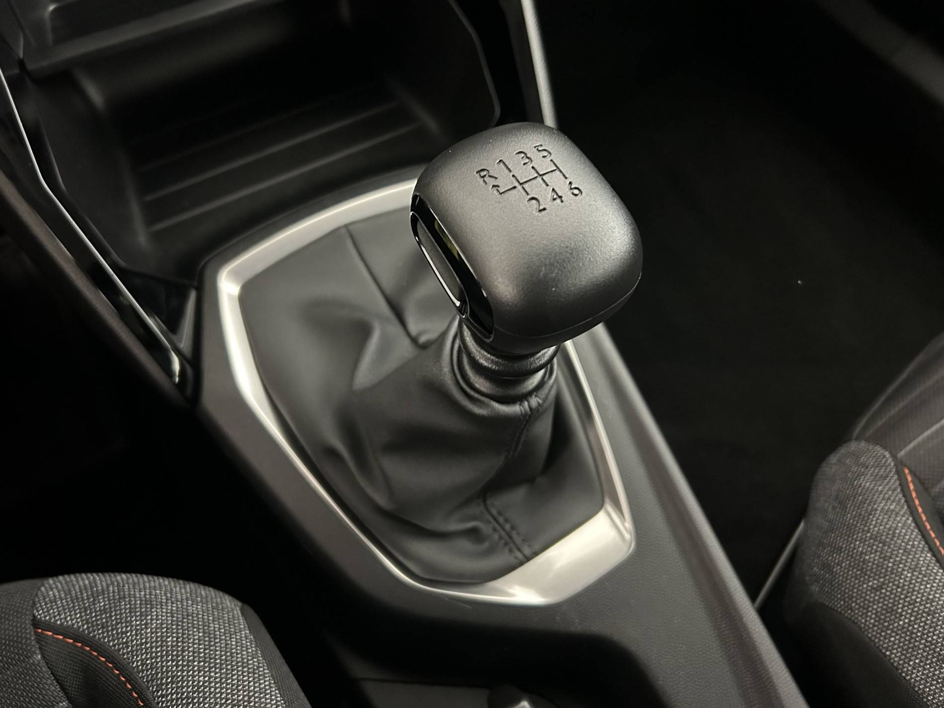 Vente en ligne Peugeot 2008  BlueHDi 110 S&S BVM6 au prix de 15 650 €