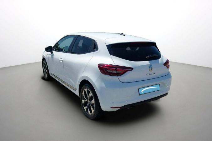 Vente en ligne Renault Clio 5 Clio TCe 90 au prix de 15 700 €