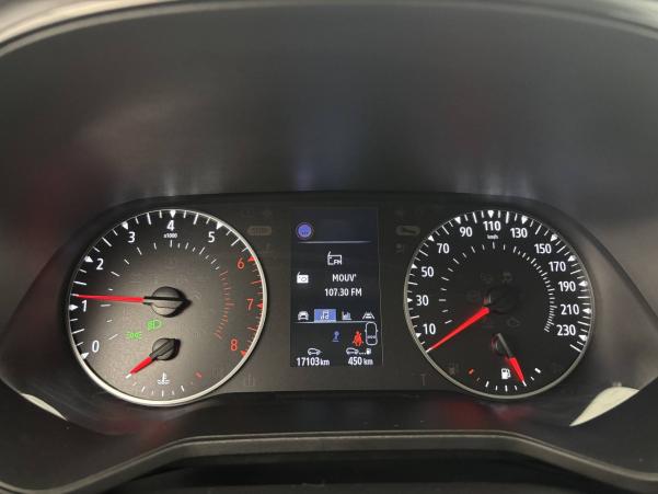 Vente en ligne Renault Clio 5 Clio TCe 90 au prix de 15 390 €
