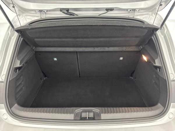 Vente en ligne Renault Clio 5 Clio TCe 90 au prix de 15 390 €