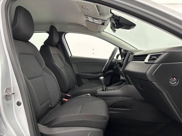 Vente en ligne Renault Clio 5 Clio TCe 90 au prix de 15 390 €