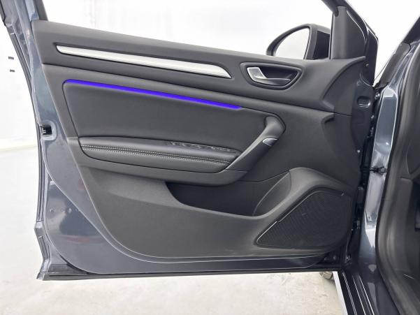 Vente en ligne Renault Megane 4  Blue dCi 115 EDC au prix de 22 990 €