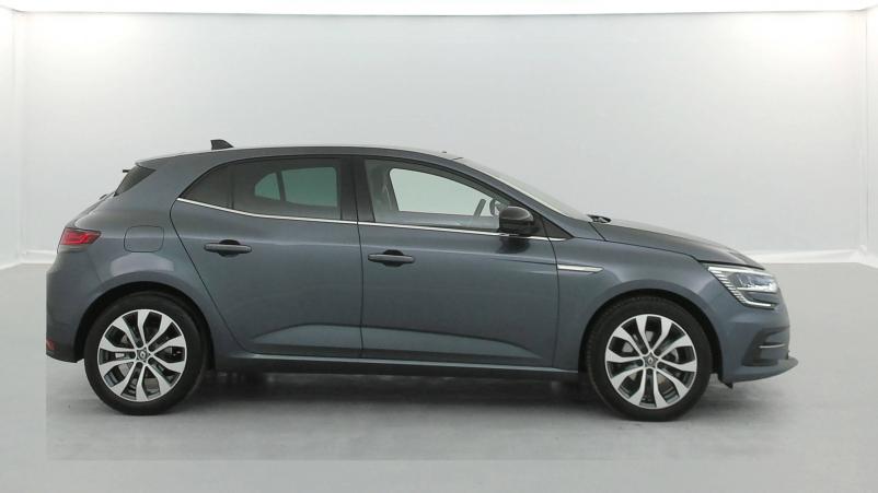 Vente en ligne Renault Megane 4  Blue dCi 115 EDC au prix de 22 990 €