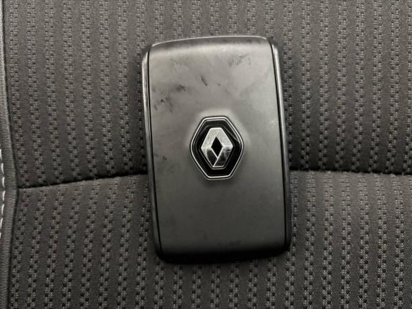 Vente en ligne Renault Megane 4  Blue dCi 115 EDC au prix de 22 990 €