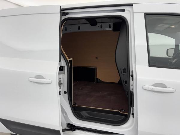 Vente en ligne Renault Kangoo Van  BLUE DCI 95 au prix de 17 100 €