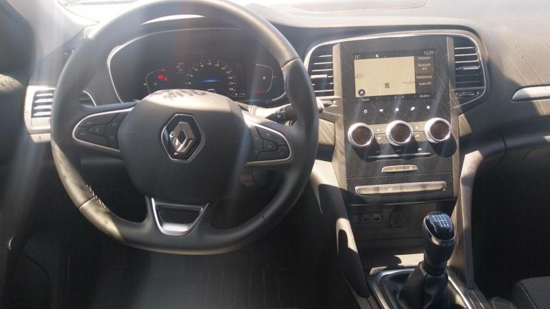 Vente en ligne Renault Megane 4  TCe 140 au prix de 17 950 €