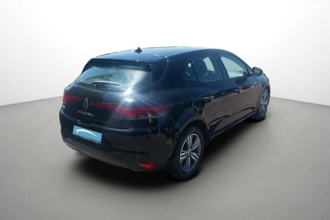 Vente en ligne Renault Megane 4  TCe 140 au prix de 17 950 €