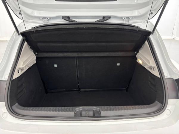 Vente en ligne Renault Clio 5 Clio TCe 100 GPL - 21N au prix de 13 800 €