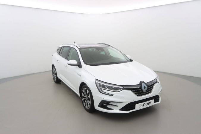 Vente en ligne Renault Megane 4 Estate  TCe 140 EDC au prix de 23 900 €