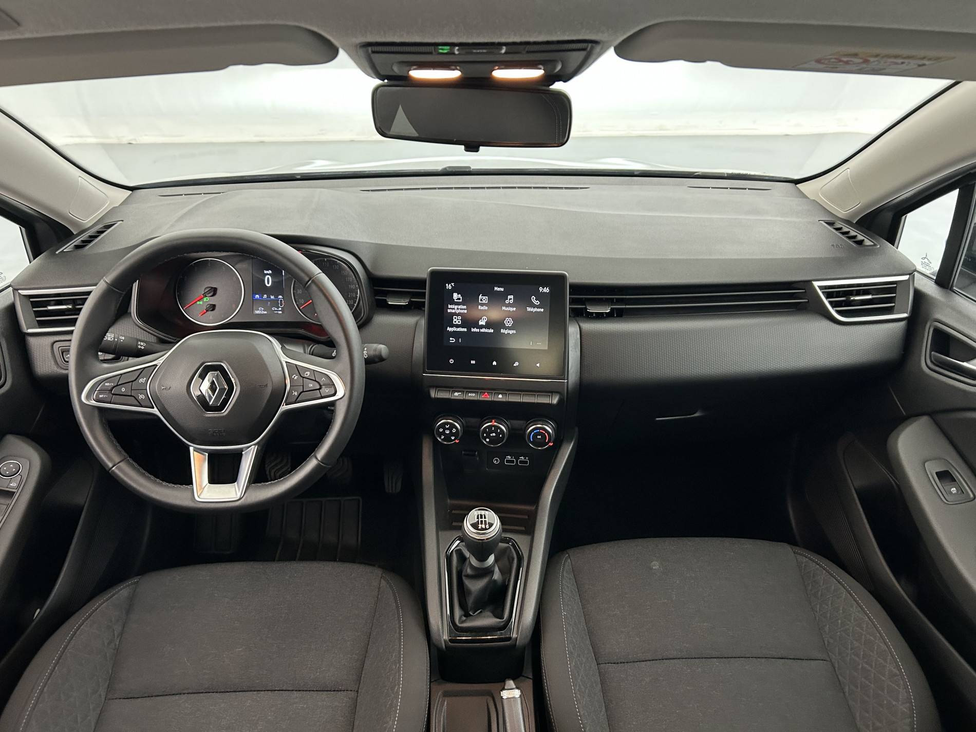 Vente en ligne Renault Clio 5 Clio TCe 90 au prix de 14 350 €