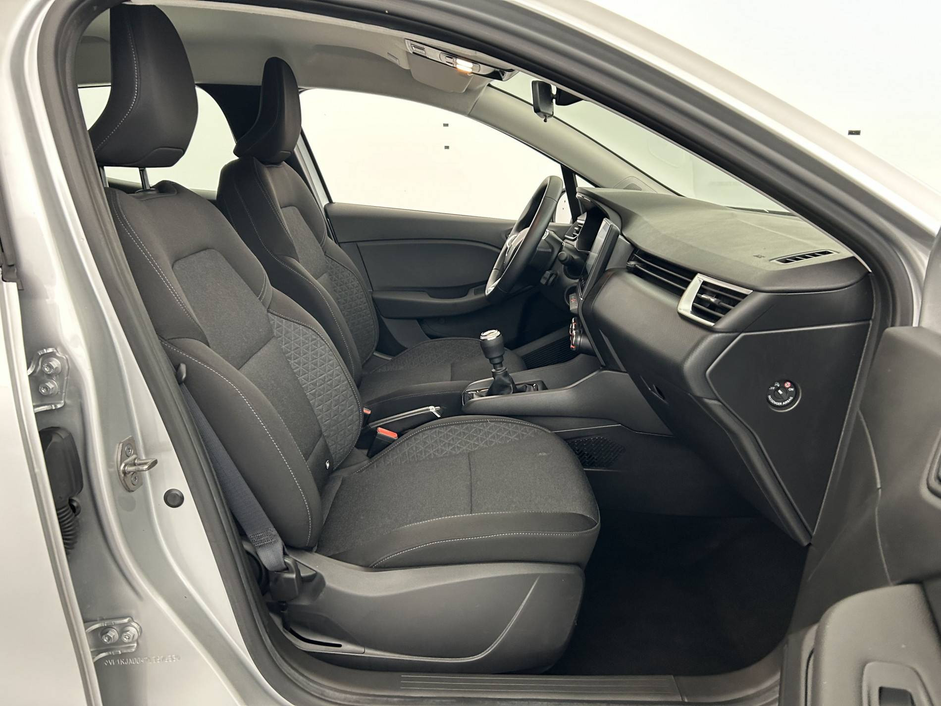 Vente en ligne Renault Clio 5 Clio TCe 90 au prix de 14 350 €