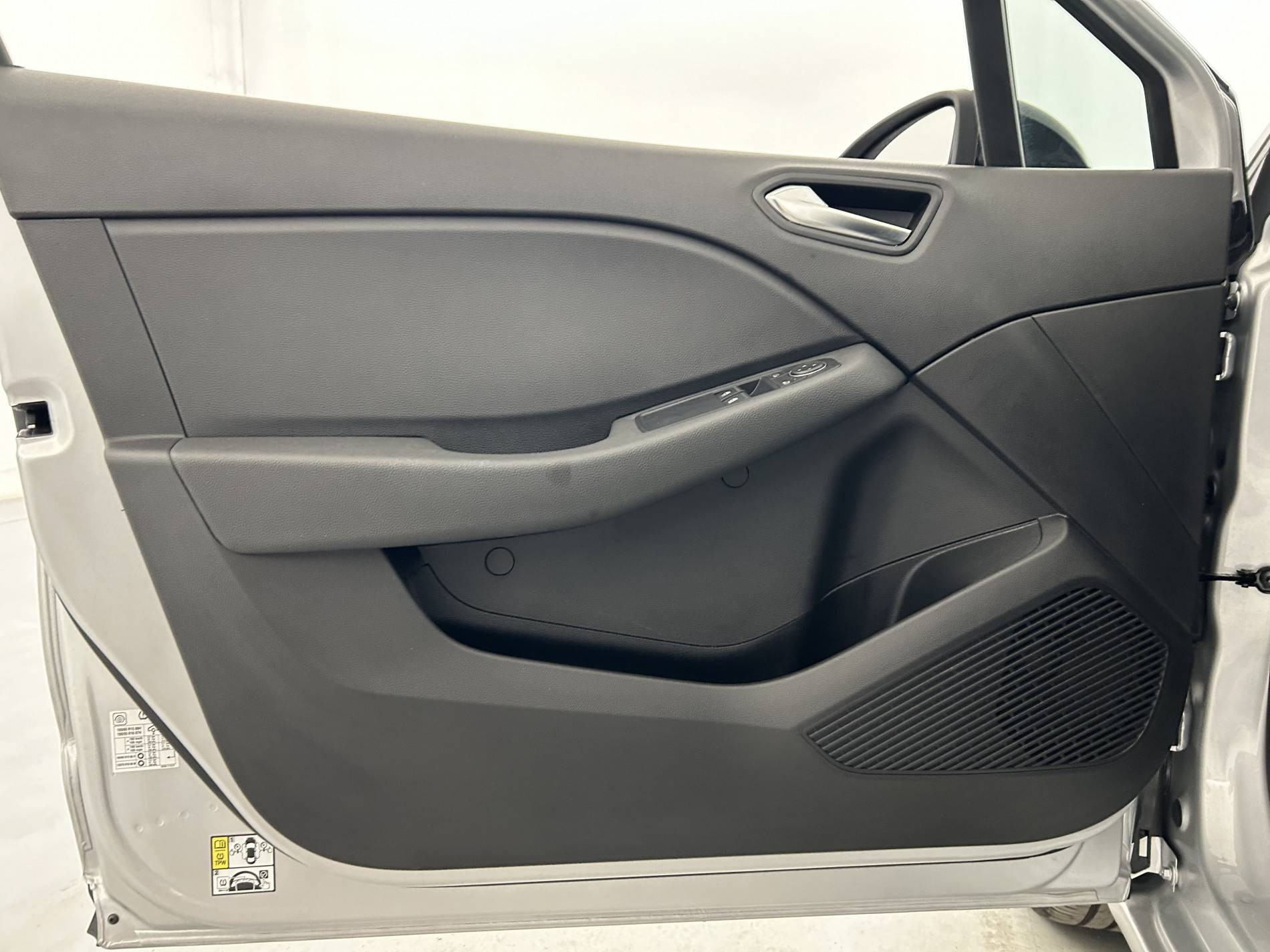 Vente en ligne Renault Clio 5 Clio TCe 90 au prix de 14 350 €