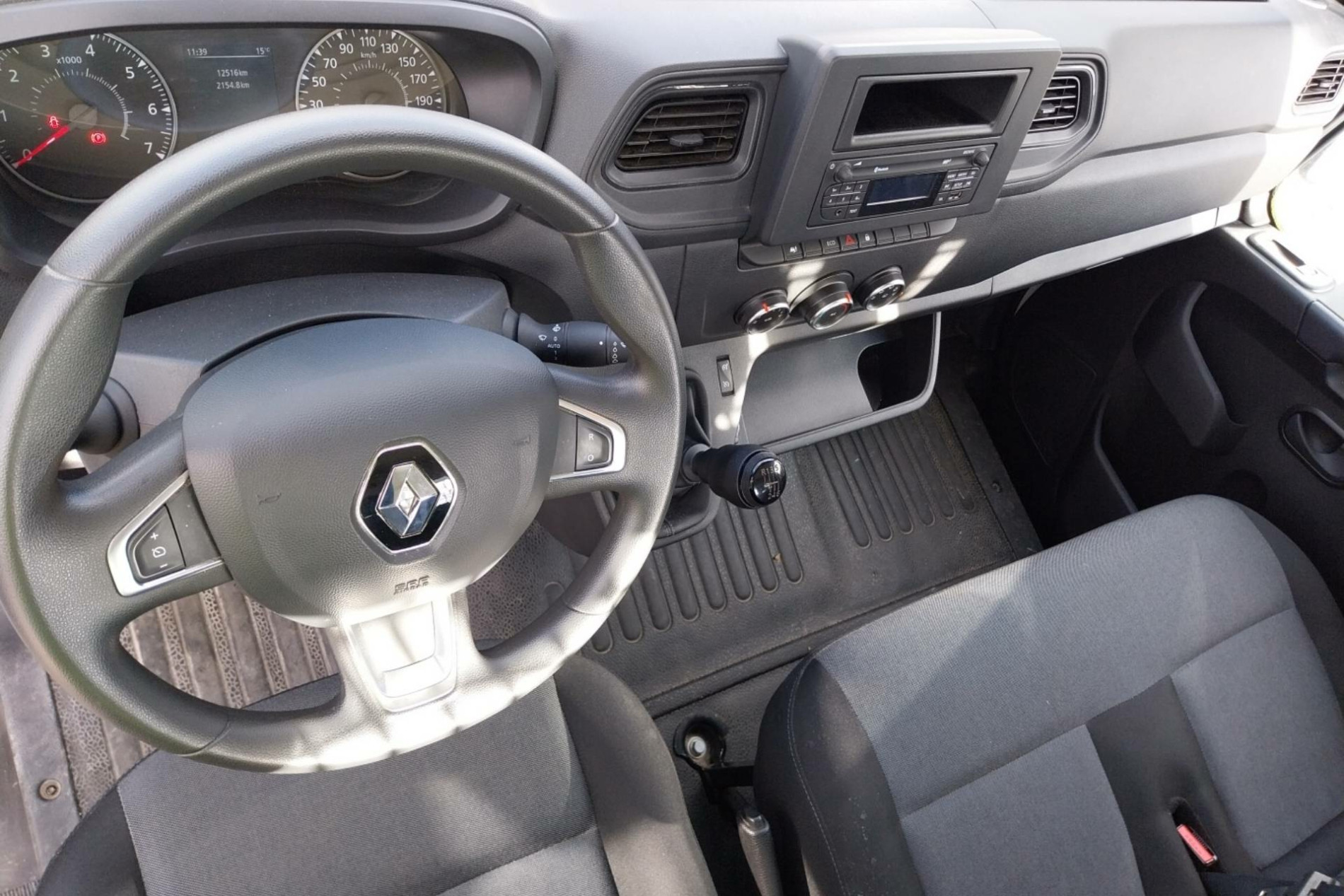 Vente en ligne Renault Master 3 Châssis Cabine MASTER CC PROP RJ3500 L2 PAFC BLUE DCI 130 EURO VI au prix de 33 300 €