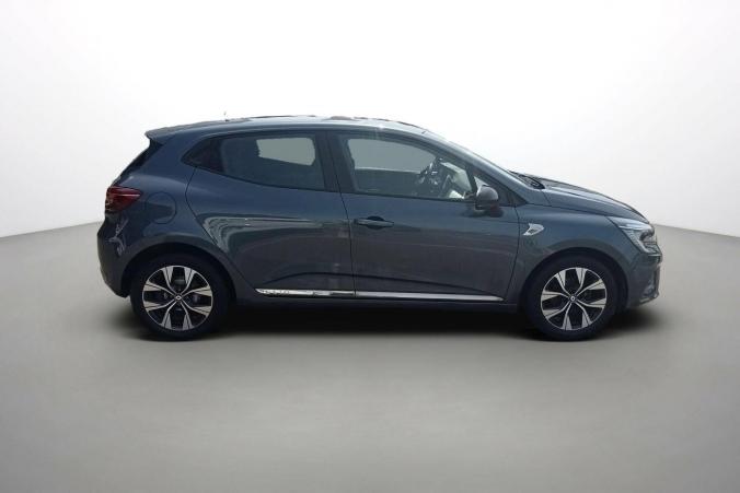 Vente en ligne Renault Clio 5 Clio TCe 90 - 21N au prix de 14 950 €