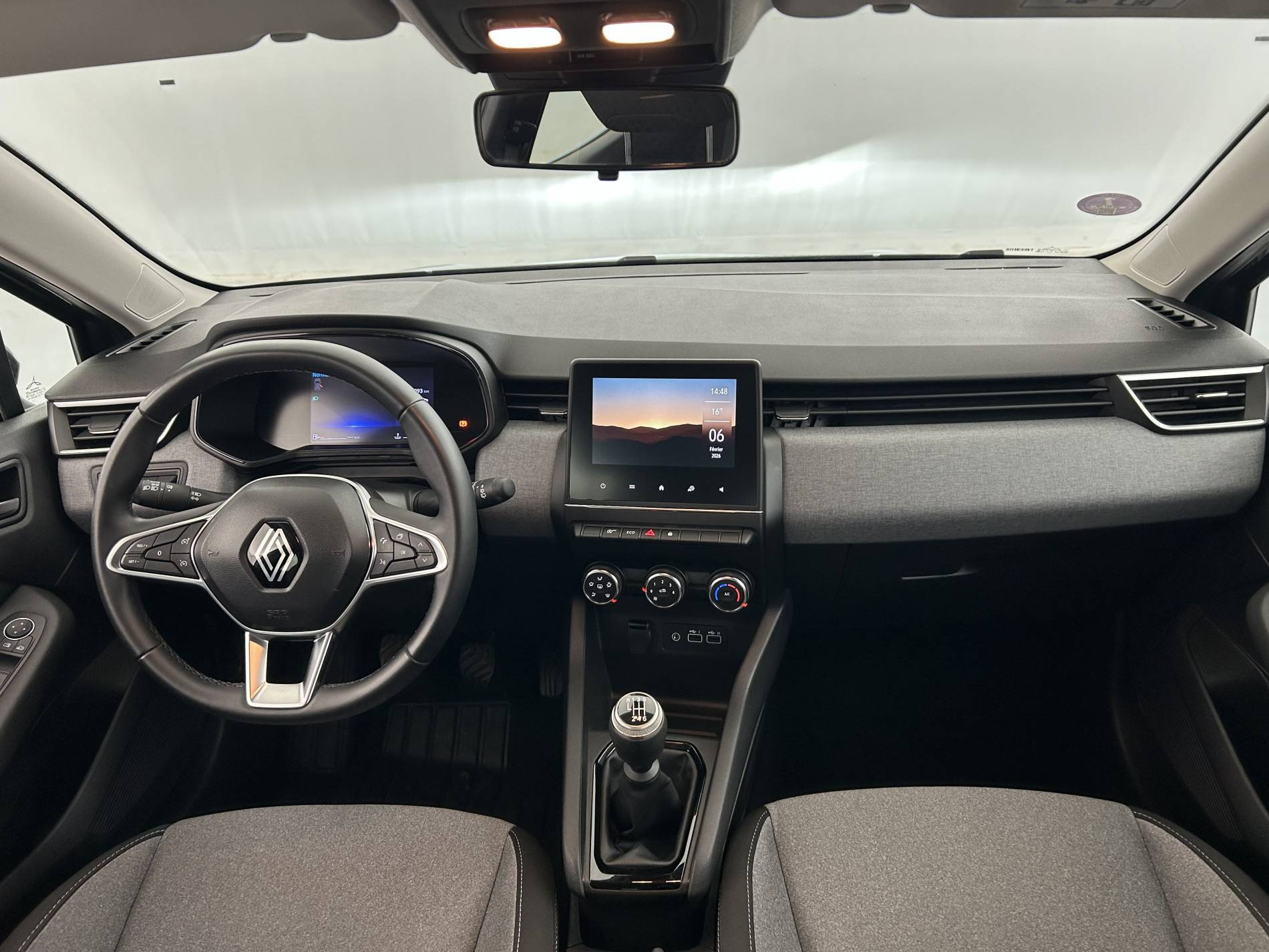 Vente en ligne Renault Clio 5 Clio TCe 100 GPL au prix de 14 500 €