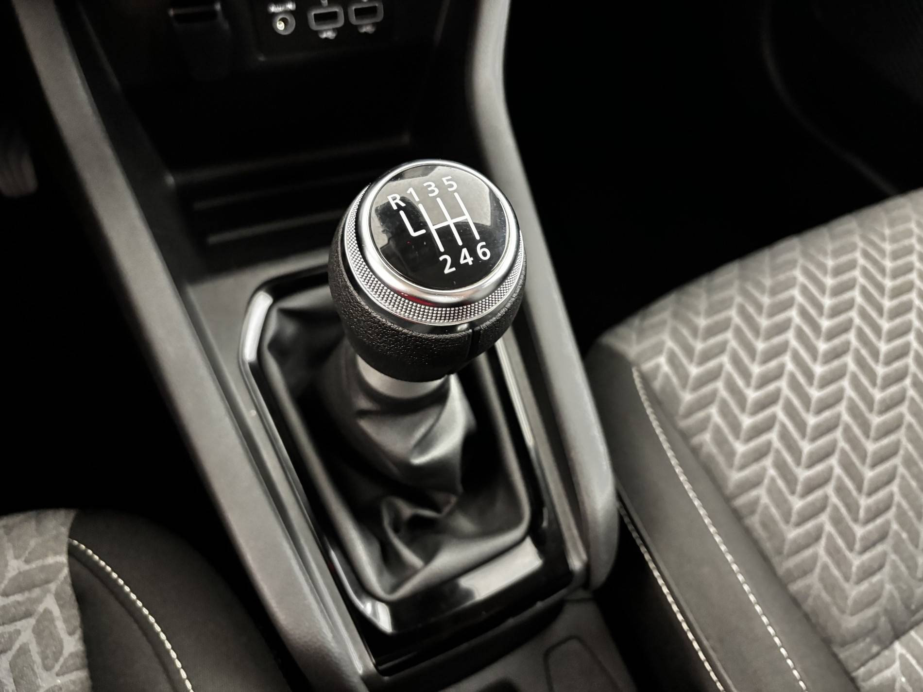 Vente en ligne Renault Clio 5 Clio Blue dCi 100 au prix de 14 650 €