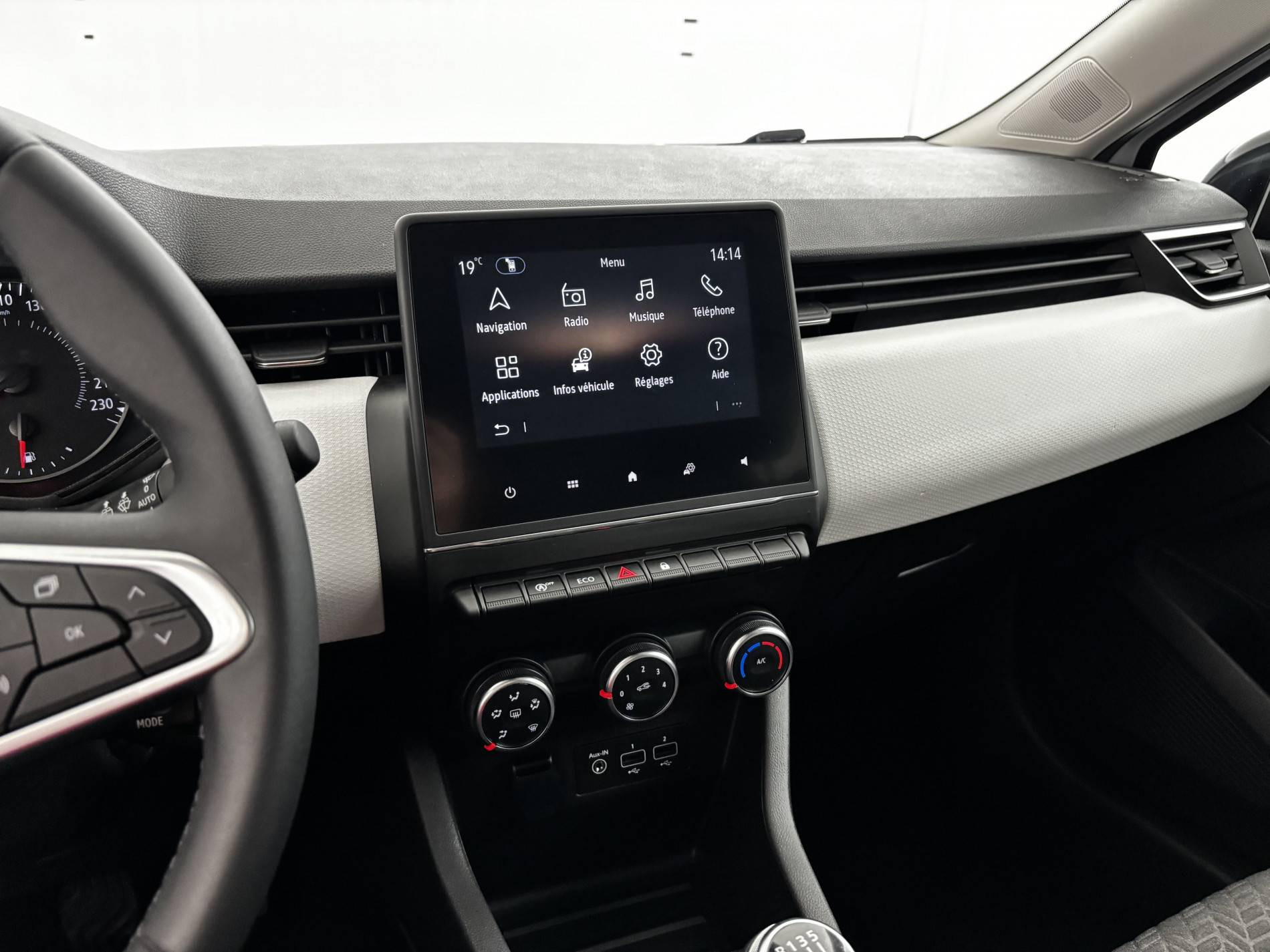 Vente en ligne Renault Clio 5 Clio Blue dCi 100 au prix de 14 800 €