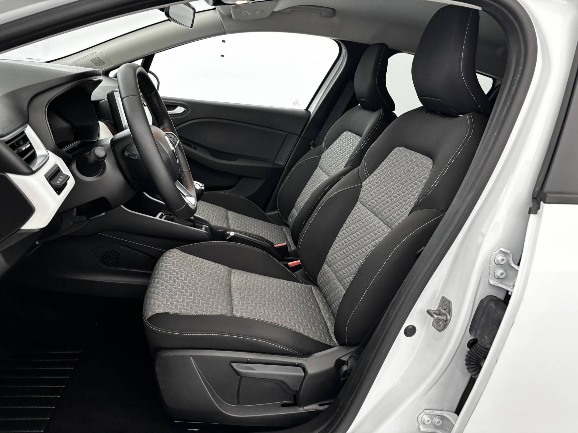 Vente en ligne Renault Clio 5 Clio Blue dCi 100 au prix de 14 650 €