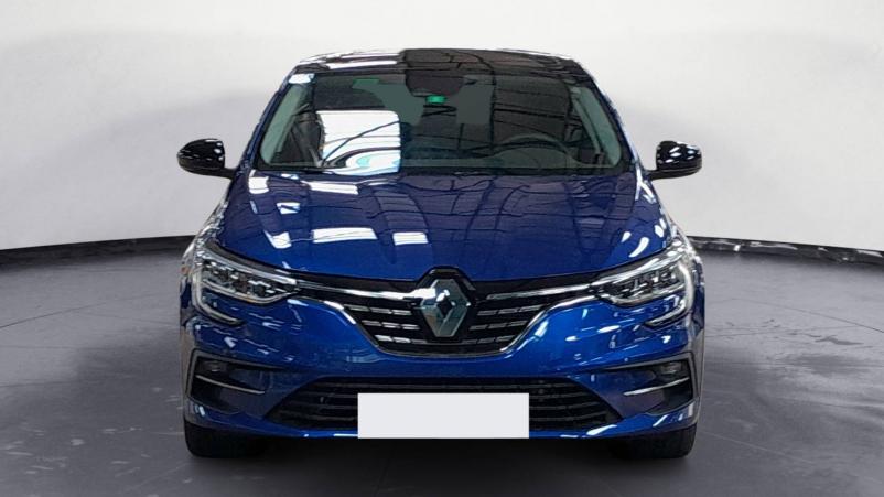 Vente en ligne Renault Megane 4  Blue dCi 115 EDC au prix de 26 490 €