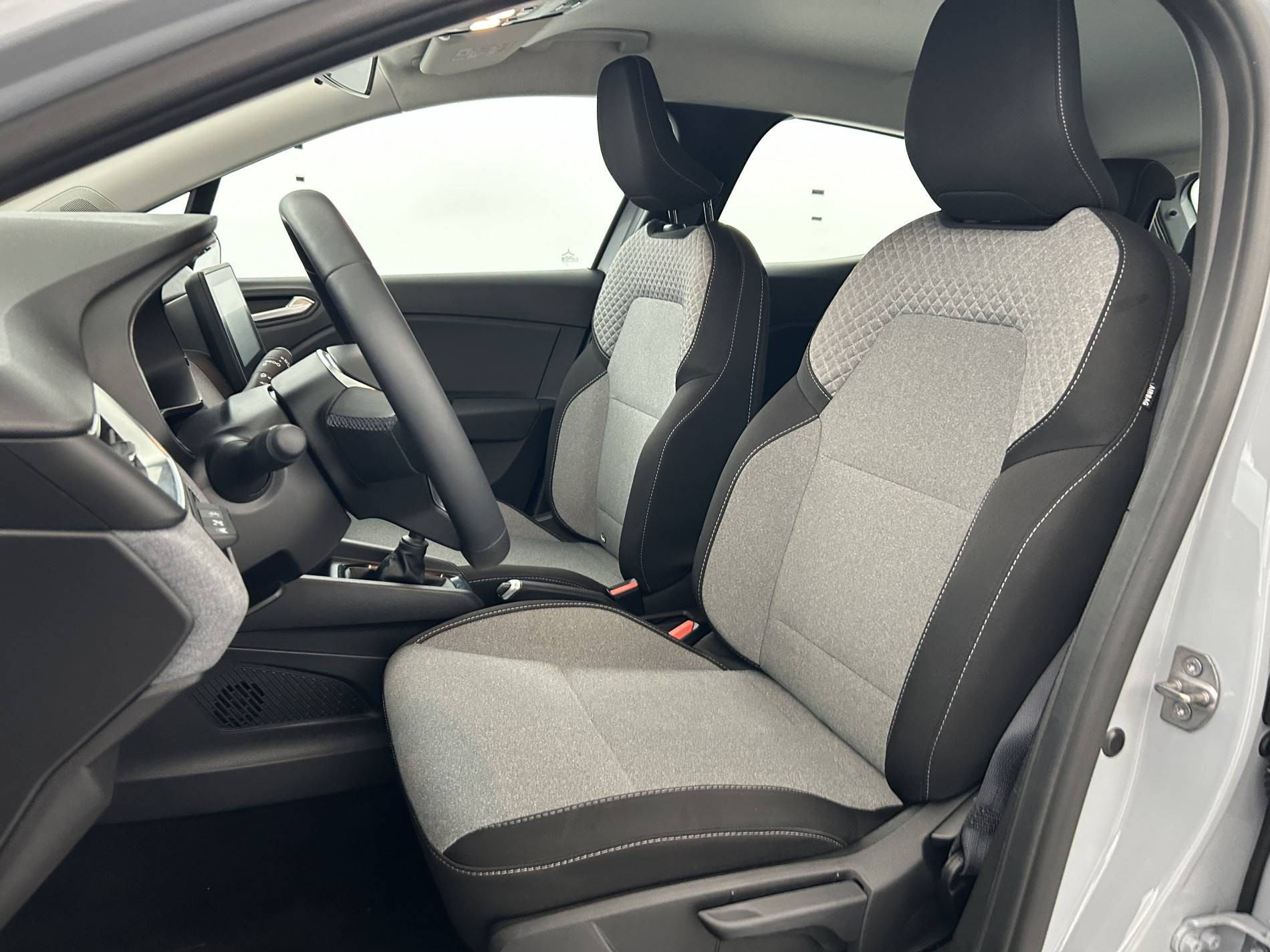 Vente en ligne Renault Clio 5 Clio TCe 90 ch GSR2 au prix de 15 800 €