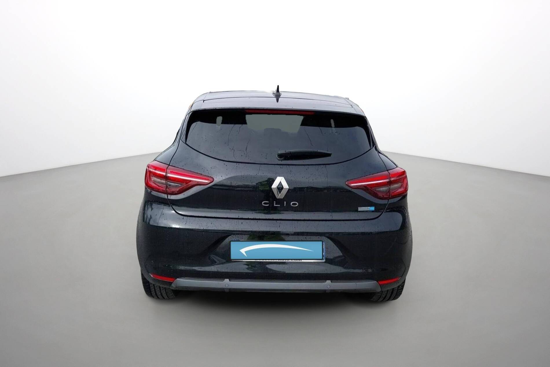 Vente en ligne Renault Clio 5 Clio E-Tech 140 - 21N au prix de 15 000 €