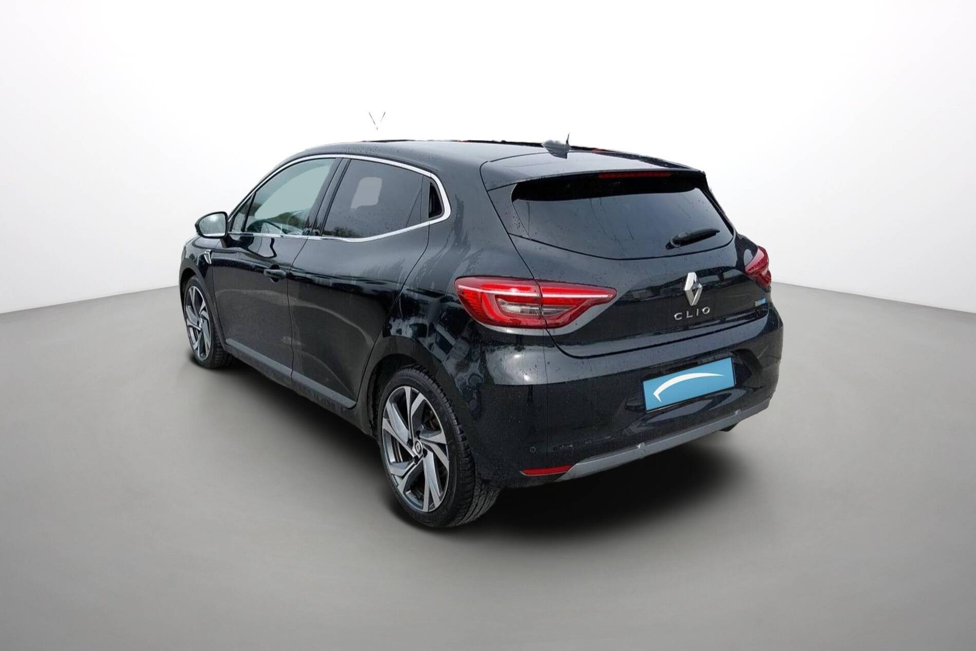 Vente en ligne Renault Clio 5 Clio E-Tech 140 - 21N au prix de 15 000 €