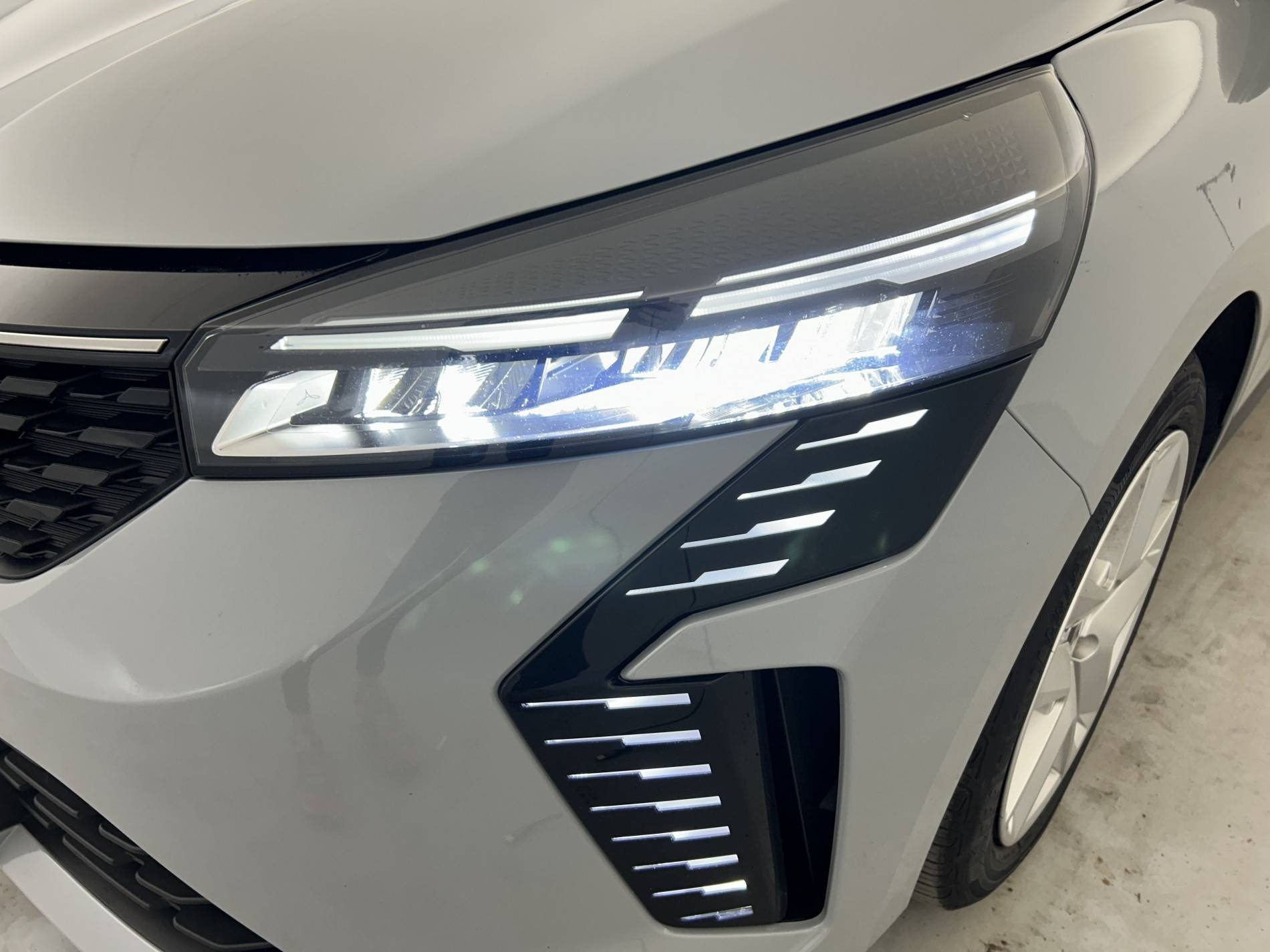 Vente en ligne Renault Clio 5 Clio TCe 90 ch GSR2 au prix de 15 800 €