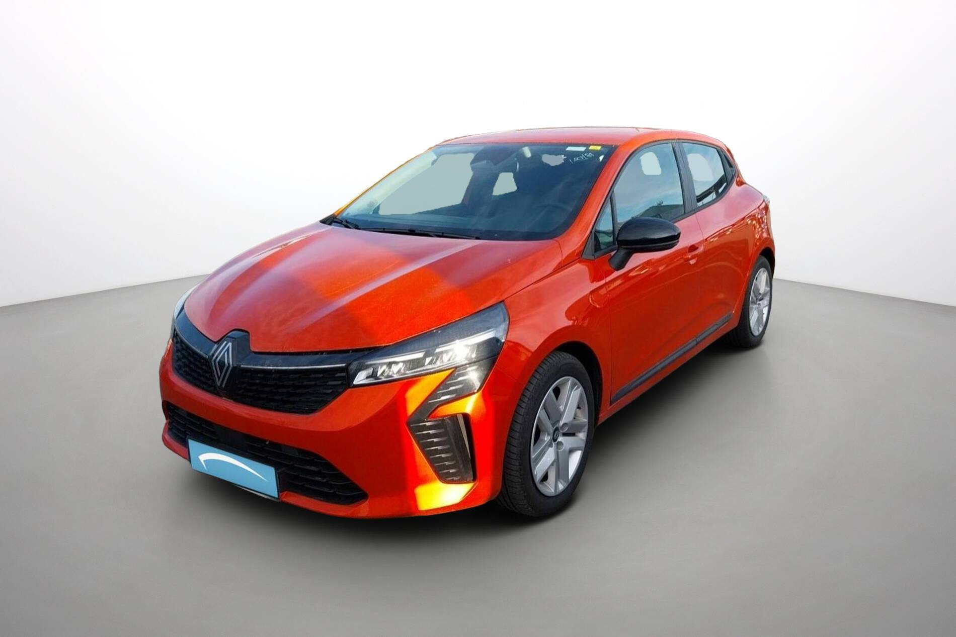 Vente en ligne Renault Clio 5 Clio E-Tech full hybrid 145 au prix de 19 900 €
