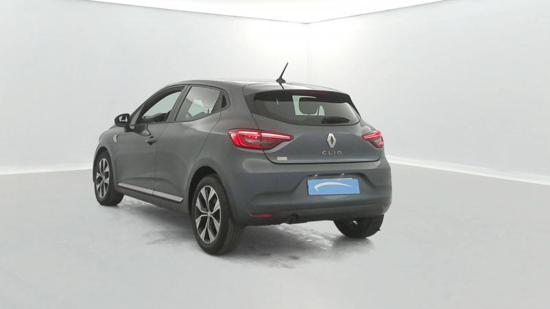 Vente en ligne Renault Clio 5 Clio TCe 90 - 21N au prix de 14 950 €