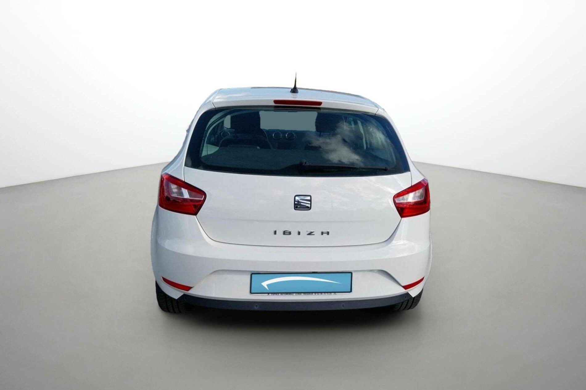 Vente en ligne Seat Ibiza  1.0 75 ch au prix de 10 800 €