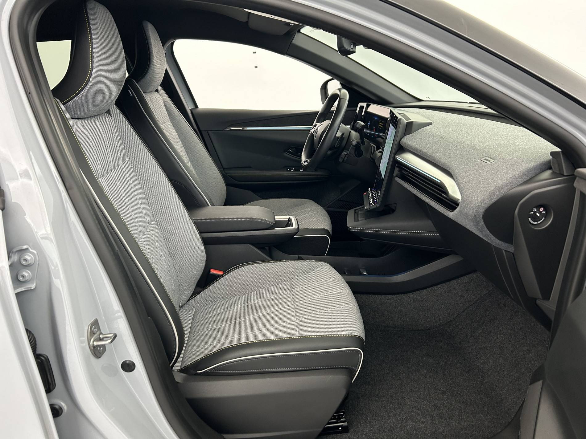 Vente en ligne Renault Megane E-Tech  220 ch autonomie confort AC22 au prix de 30 800 €