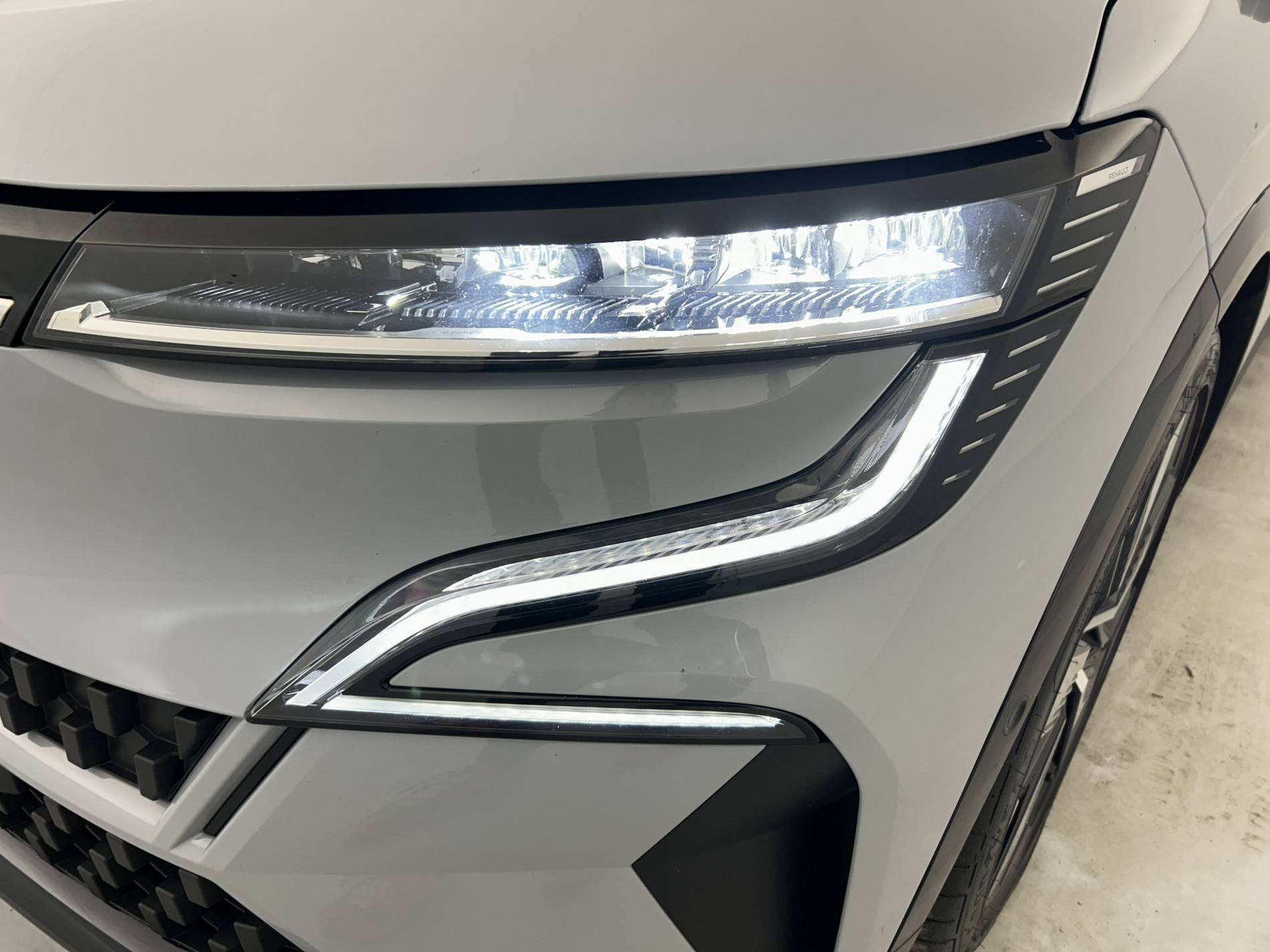 Vente en ligne Renault Megane E-Tech  220 ch autonomie confort AC22 au prix de 30 800 €