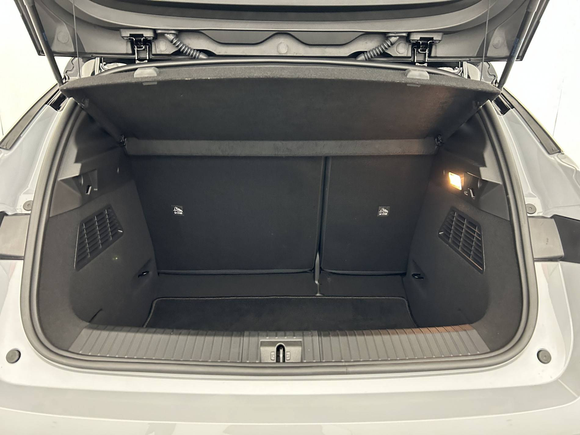 Vente en ligne Renault Megane E-Tech  220 ch autonomie confort AC22 au prix de 30 800 €