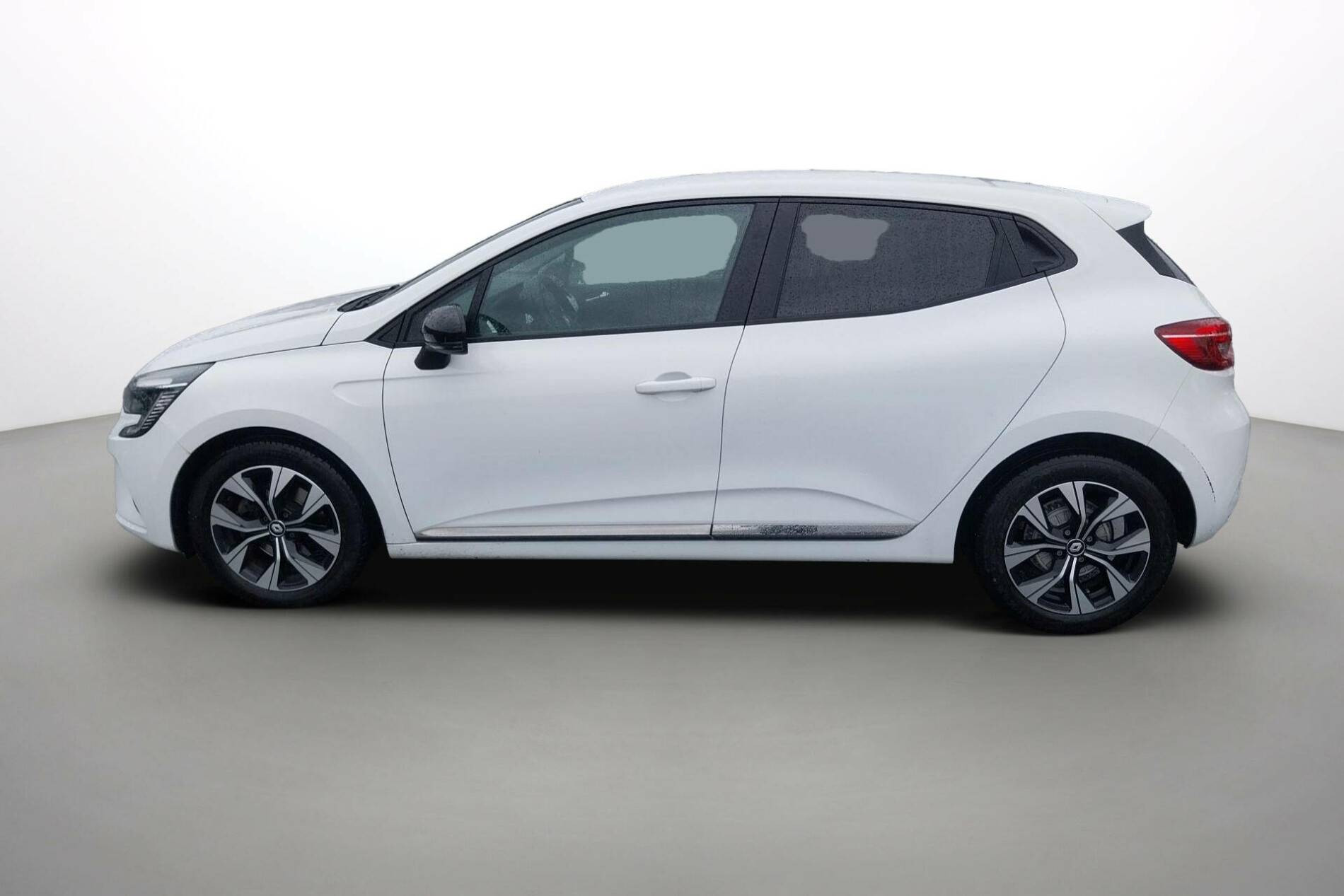 Vente en ligne Renault Clio 5 Clio Blue dCi 100 au prix de 14 950 €