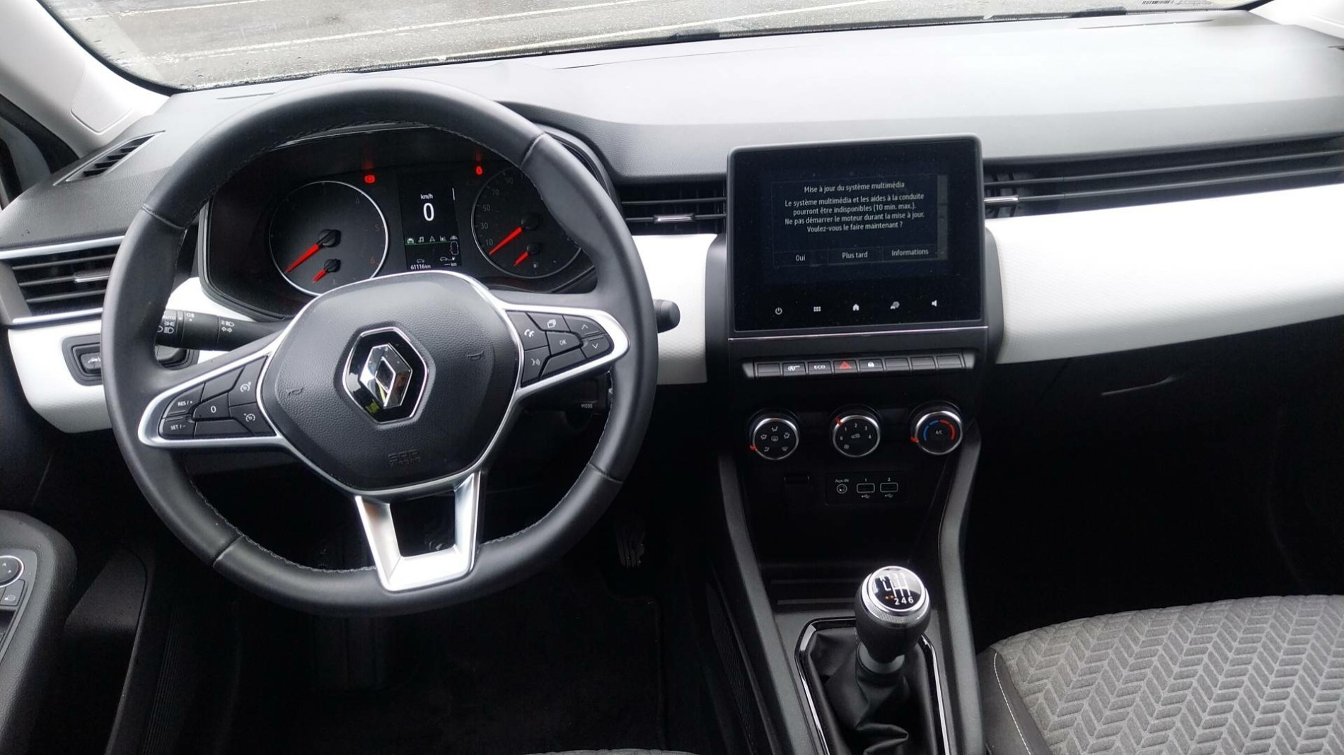 Vente en ligne Renault Clio 5 Clio Blue dCi 100 au prix de 14 950 €