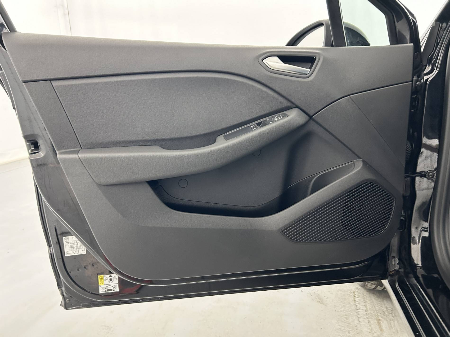 Vente en ligne Renault Clio 5 Clio TCe 90 au prix de 14 350 €