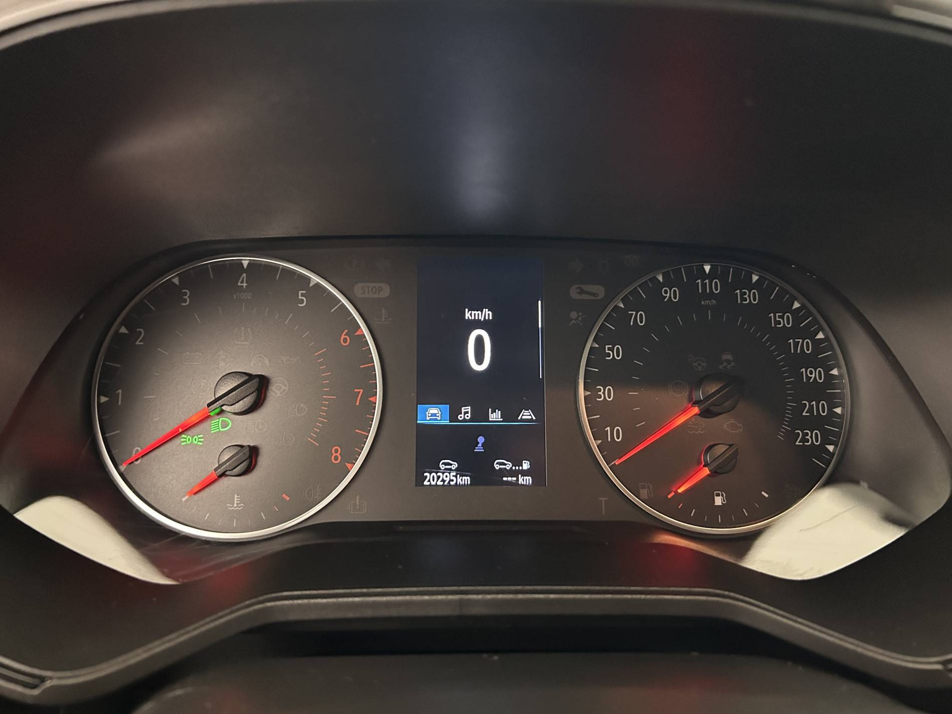 Vente en ligne Renault Clio 5 Clio TCe 90 au prix de 14 350 €