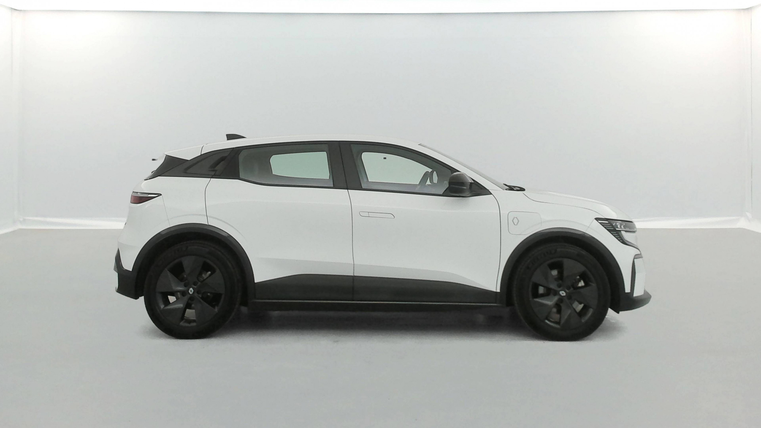 Vente en ligne Renault Megane E-Tech  130 ch autonomie confort GSR2 au prix de 20 000 €