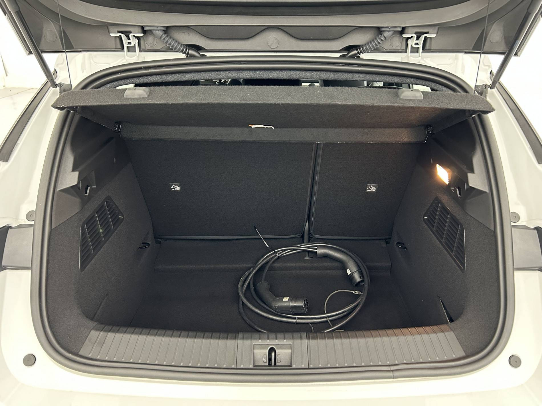 Vente en ligne Renault Megane E-Tech  130 ch autonomie confort GSR2 au prix de 20 000 €