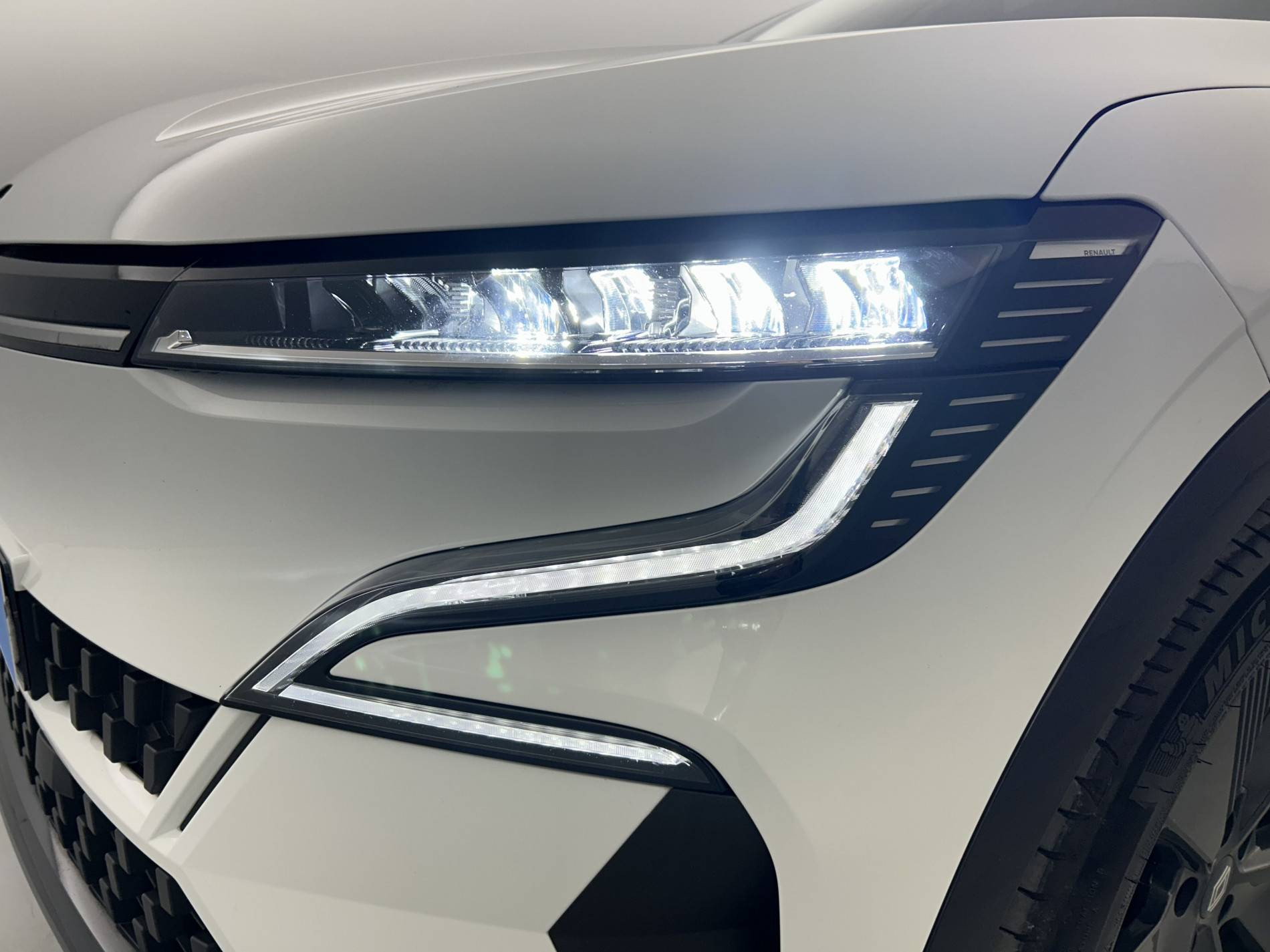 Vente en ligne Renault Megane E-Tech  130 ch autonomie confort GSR2 au prix de 20 000 €