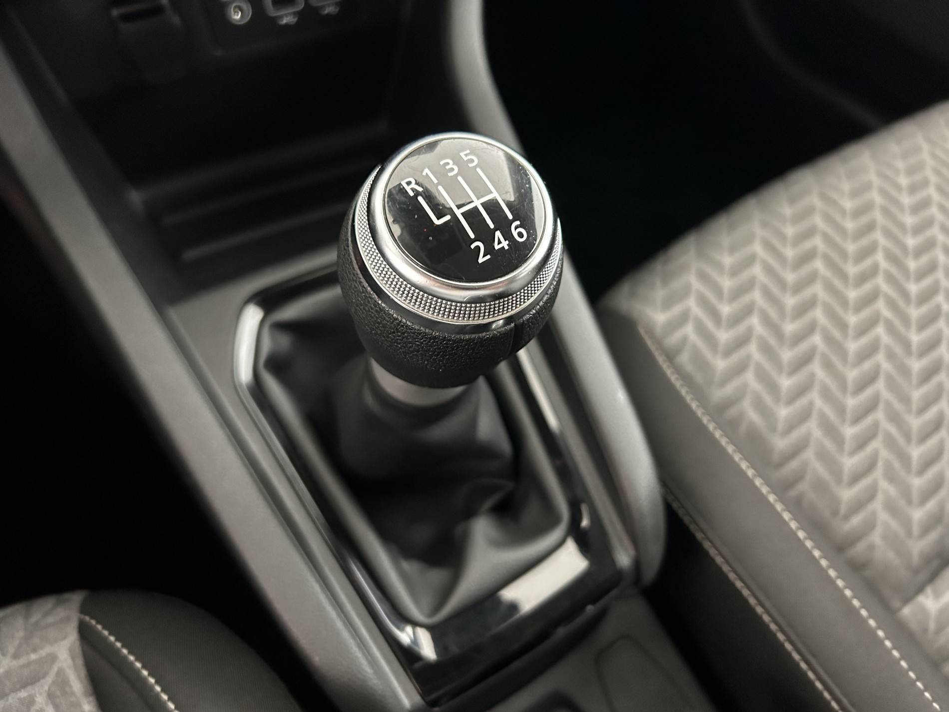 Vente en ligne Renault Clio 5 Clio Blue dCi 100 au prix de 15 100 €