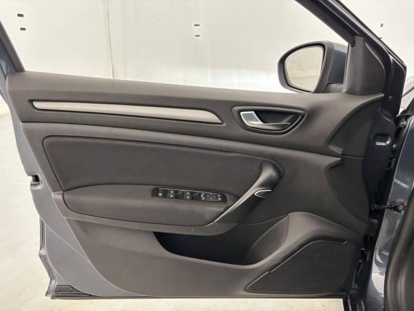 Vente en ligne Renault Megane 4 Estate Mégane IV Estate Blue dCi 115 au prix de 13 200 €