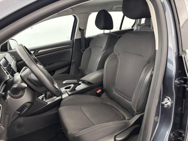 Vente en ligne Renault Megane 4 Estate Mégane IV Estate Blue dCi 115 au prix de 13 200 €