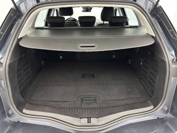 Vente en ligne Renault Megane 4 Estate Mégane IV Estate Blue dCi 115 au prix de 13 200 €