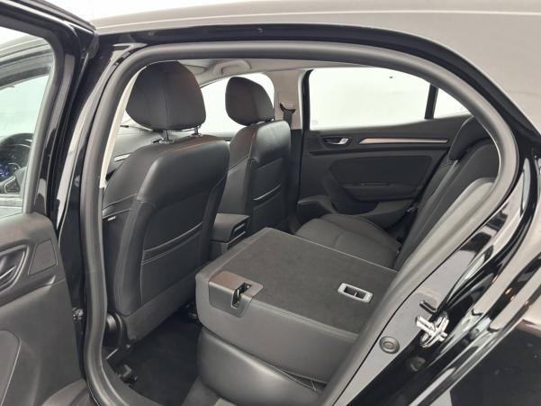Vente en ligne Renault Megane 4  TCe 140 au prix de 17 950 €
