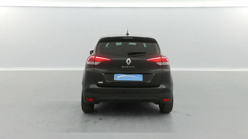 Vente en ligne Renault Scenic 4 Scenic Blue dCi 120 EDC au prix de 16 900 €