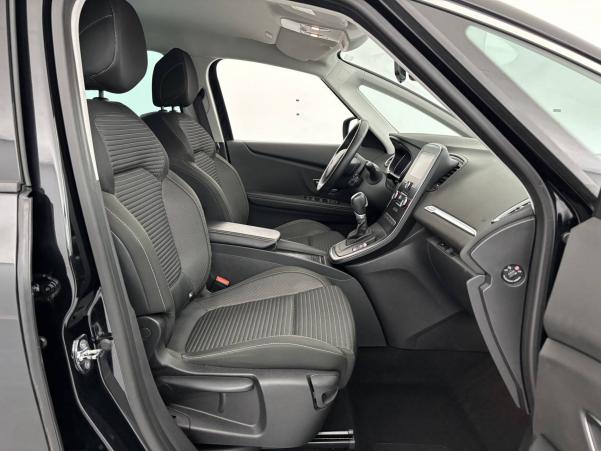 Vente en ligne Renault Scenic 4 Scenic Blue dCi 120 EDC au prix de 16 900 €