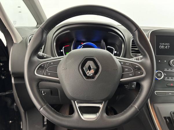 Vente en ligne Renault Scenic 4 Scenic Blue dCi 120 EDC au prix de 16 900 €
